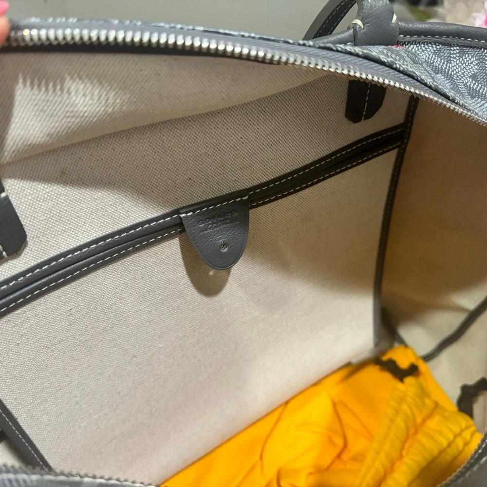 Goyard Artois